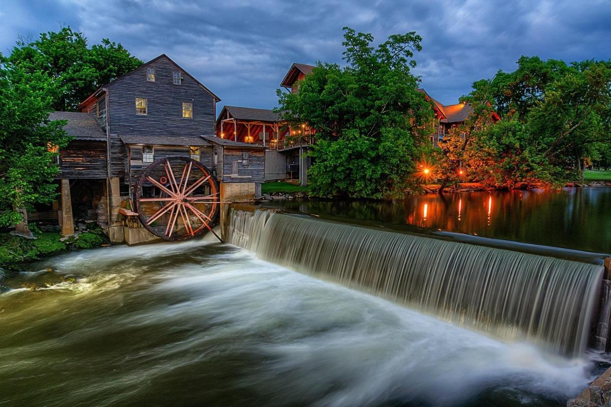 Her Majesty'S Way, Awesome Mtn Views, 1089 Free Tickets Each Paid Day, Dollywood And More Gatlinburg Exterior photo