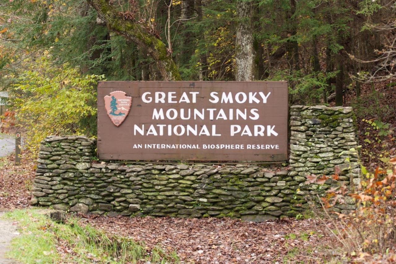 Her Majesty'S Way, Awesome Mtn Views, 1089 Free Tickets Each Paid Day, Dollywood And More Gatlinburg Exterior photo